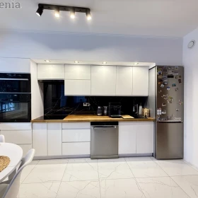 Mieszkanie 3-pokojowe, dębiec Red Park, bezpośrednio, klima