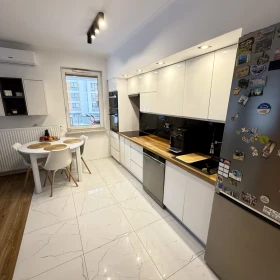 Mieszkanie 3-pokojowe, dębiec Red Park, bezpośrednio, klima