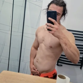 Wysportowany szuka sponsorki