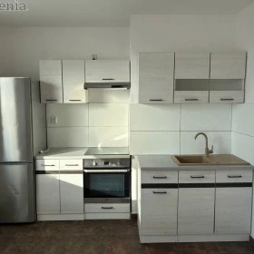 Mieszkanie na sprzedaż -2 pokoje w Zalasewie.