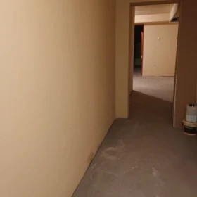 Sprzedam lokal 96 m2 prąd, woda, kanalizacja, Księga