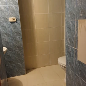 Sprzedam lokal 96 m2 prąd, woda, kanalizacja, Księga