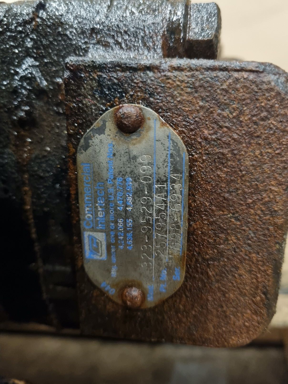 case 580 pompa hydrauliczna