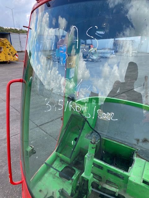 kabina niekompletna do atlas ar 65 ładowarka