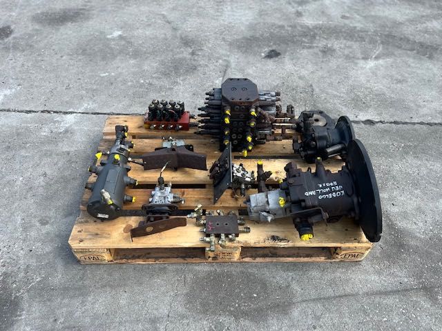 NEW HOLLAND  kobelco E70SR hydraulika komplet