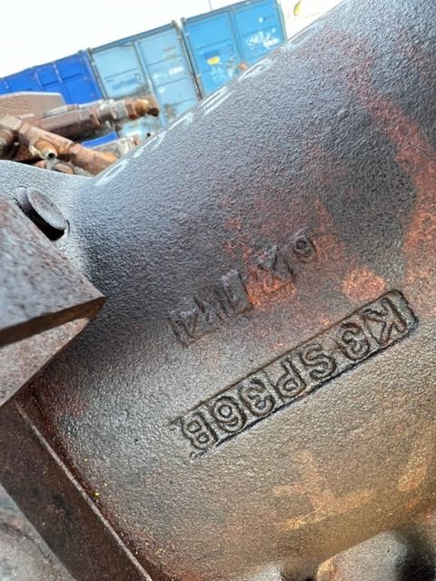 NEW HOLLAND  kobelco E70SR hydraulika komplet