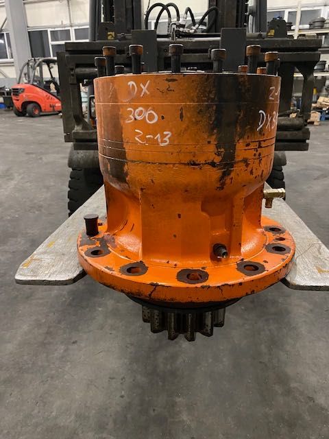 doosan dx 300 reduktor obrotu