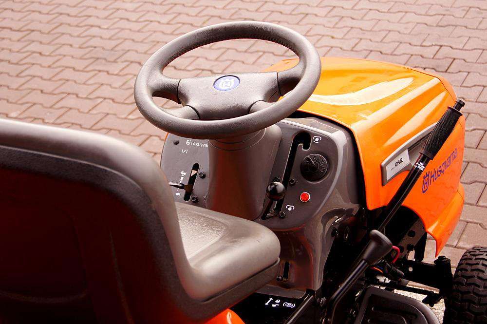 Kosiarka traktorek HUSQVARNA CTH 191. Największy wybór TRAK-TOM