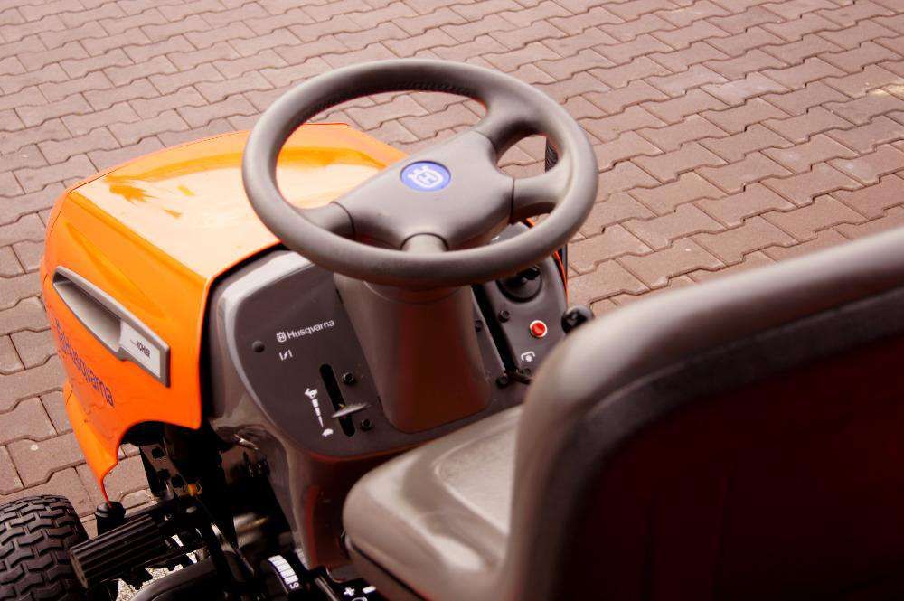 Kosiarka traktorek HUSQVARNA CTH 191. Największy wybór TRAK-TOM