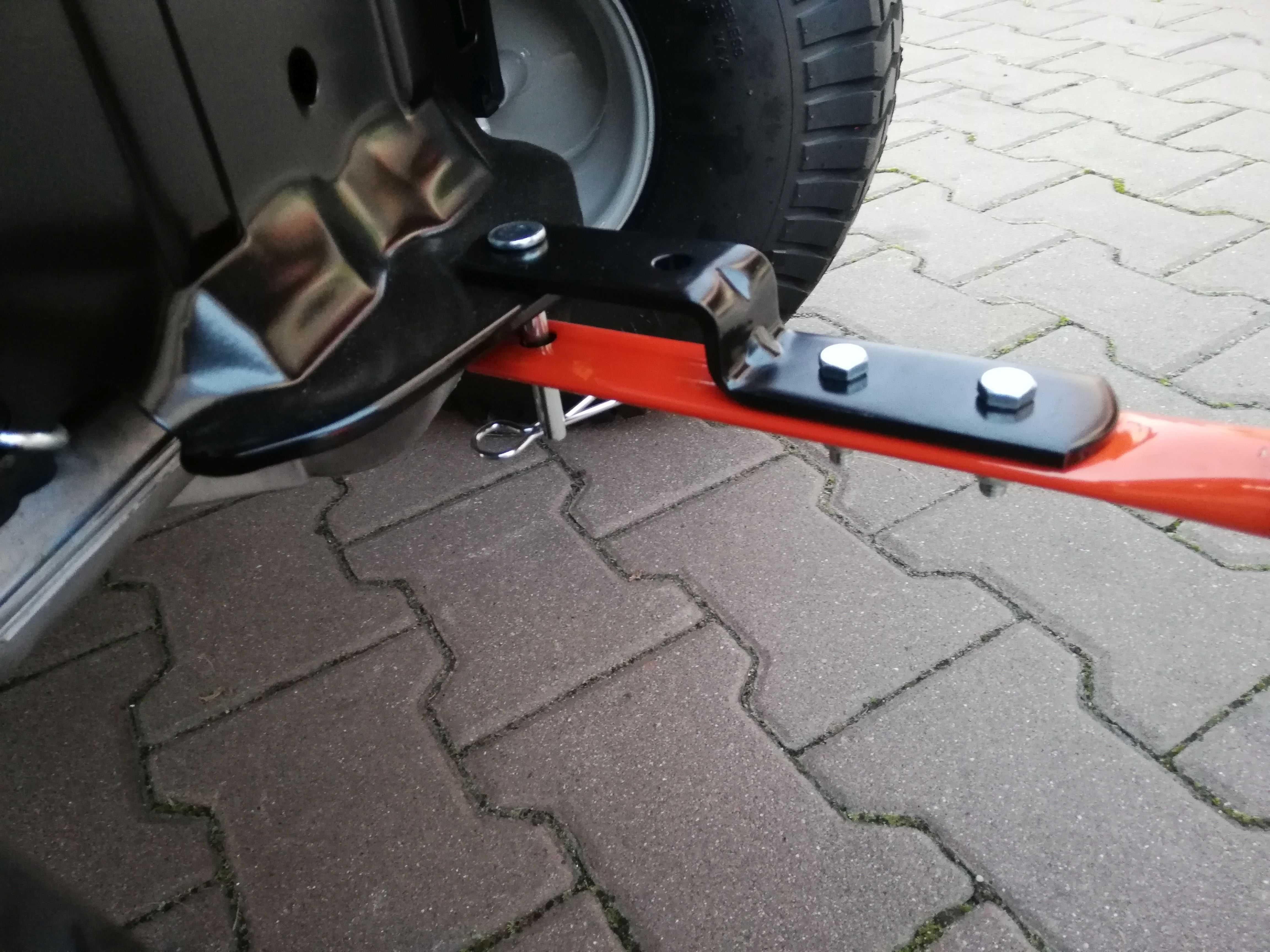 Rozsiewacz solarka piaskarka 50 kg do traktora ogrodowego