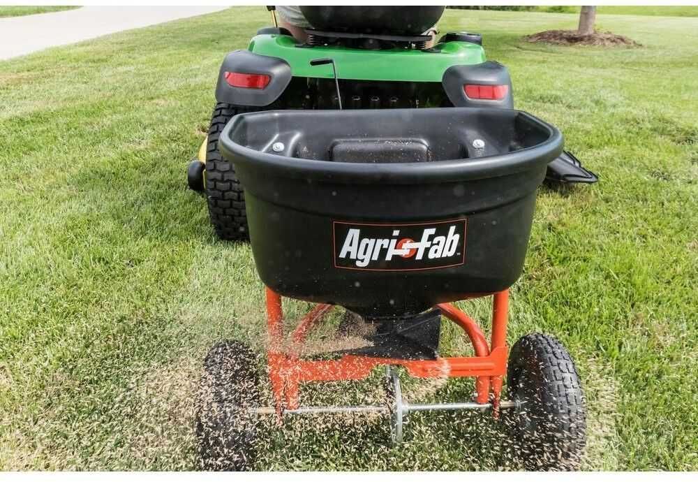 Rozsiewacz solarka piaskarka 50 kg do traktora ogrodowego