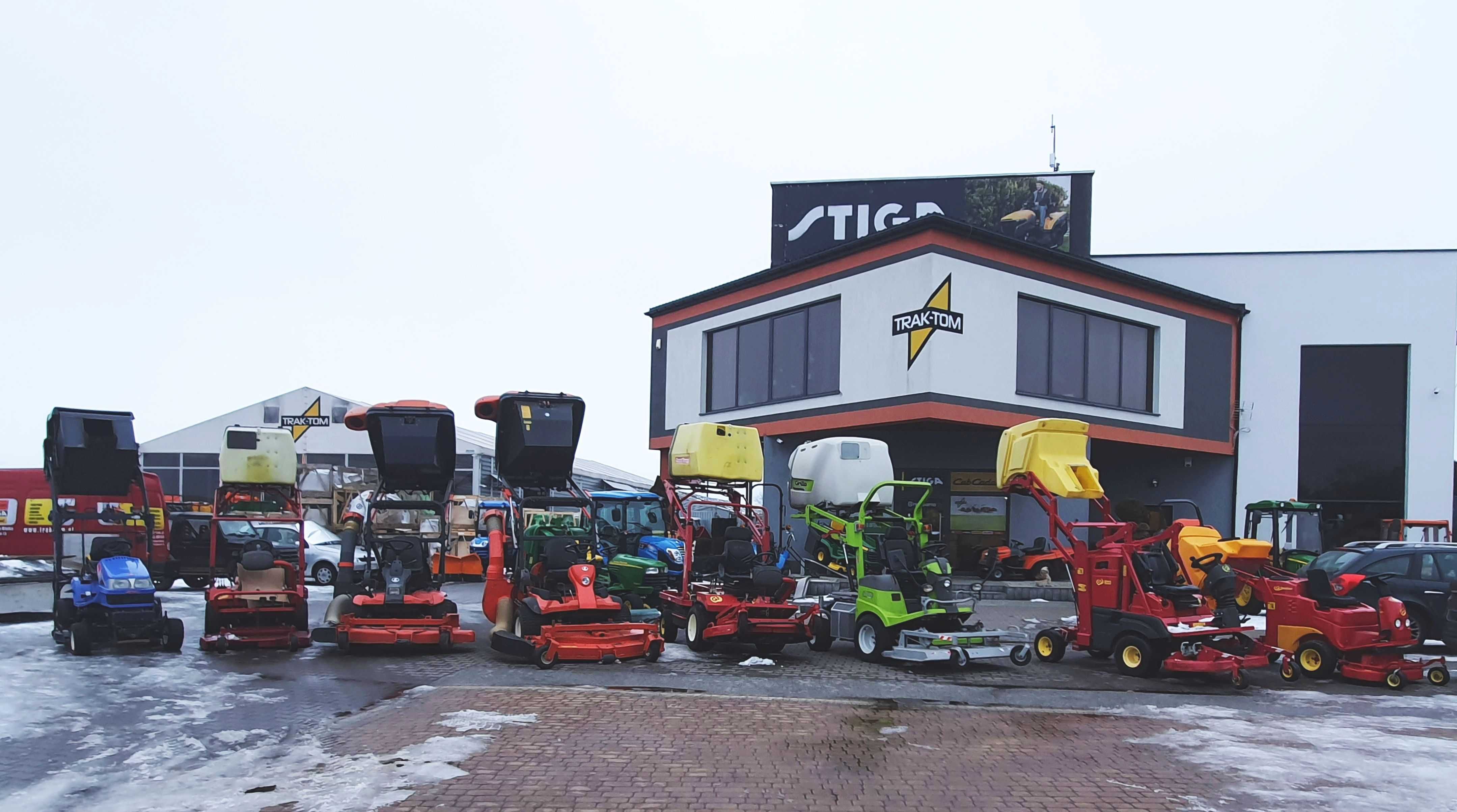 Traktor kosiarka profesjonalna z górnym wysypem HD do wyboru