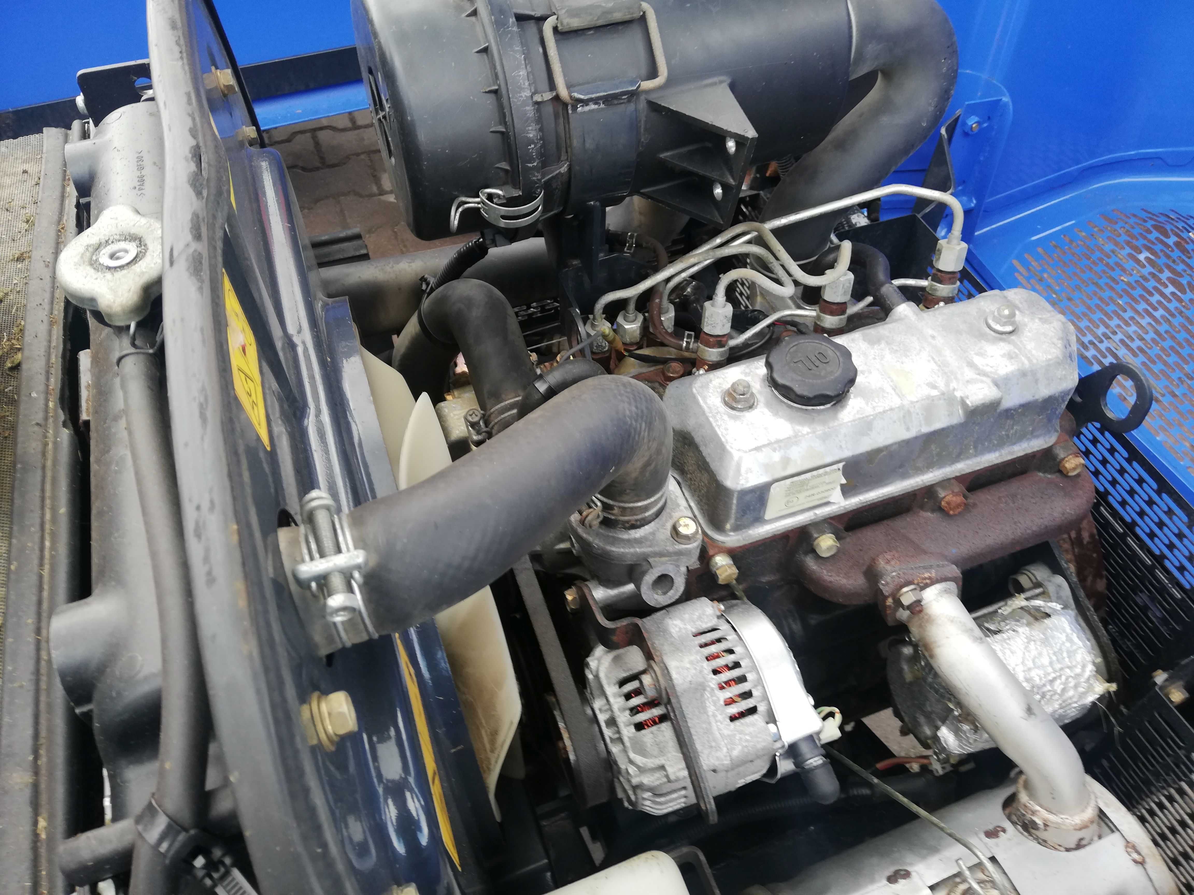 Kosiarka na duże powierzchnie ISEKI SFH 240F 4WD diesel bez pasków