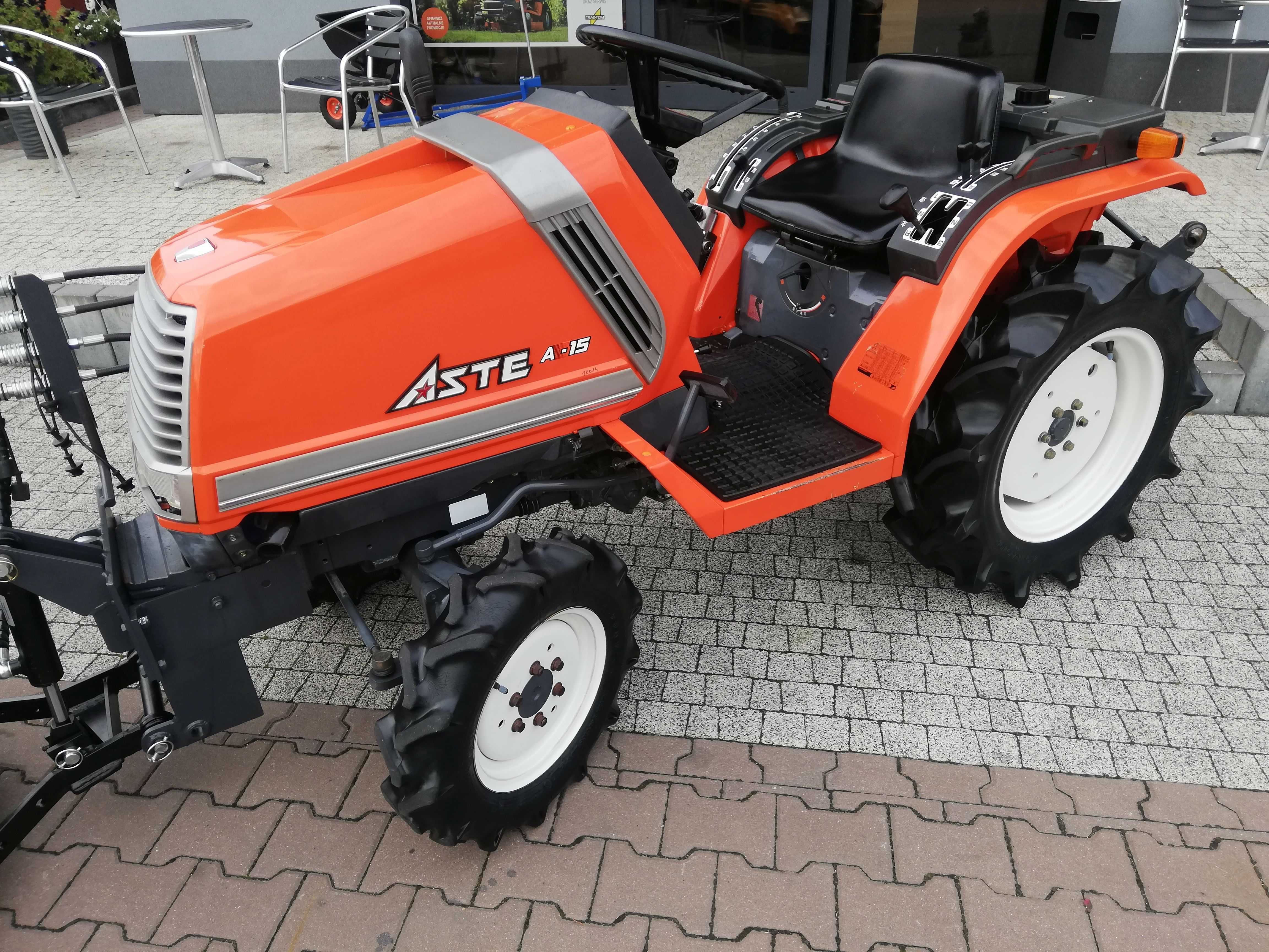 Traktor japoński KUBOTA Aste A15 15KM diesel 3 cylindry z pługiem +TUZ