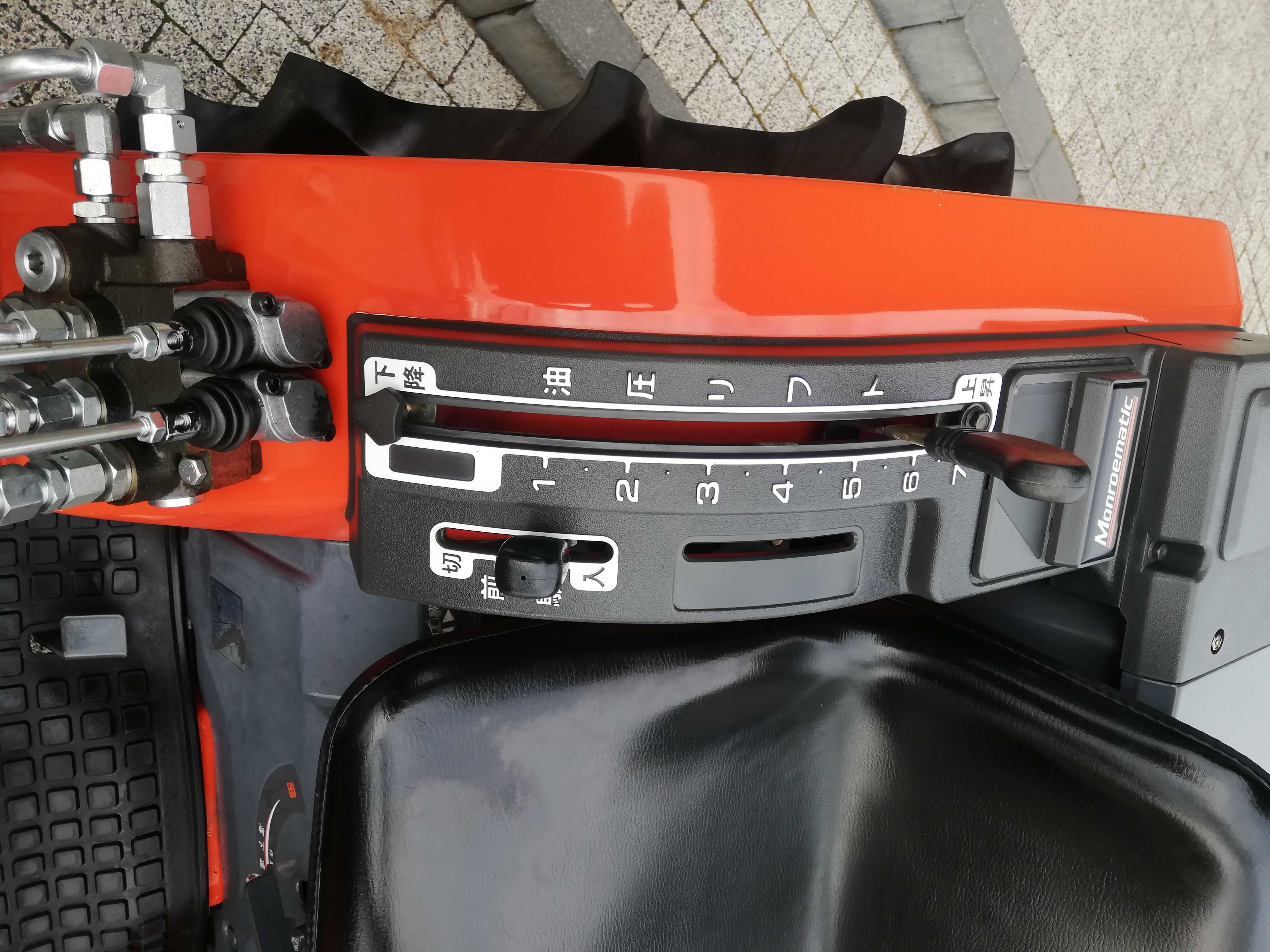 Traktor japoński KUBOTA Aste A15 15KM diesel 3 cylindry z pługiem +TUZ