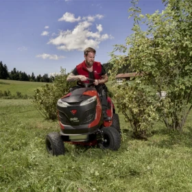 5 Lat gwarancji Traktor ogrodowy ALKO AL-KO T13-93.3 COMFORT kosiarka silnik Briggs 13KM, agregat 93 cm, łożyska, końcówki drążków kierowniczych