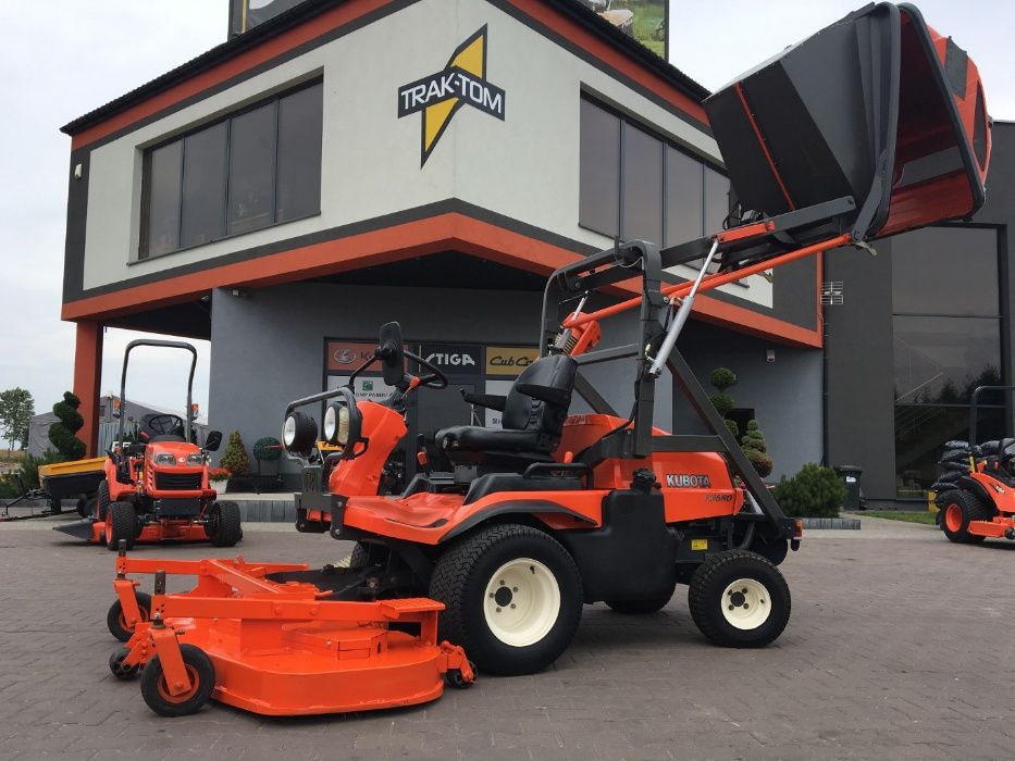 Traktorek kosiarka profesjonalna KUBOTA F3680 diesel 4WD górny wysyp
