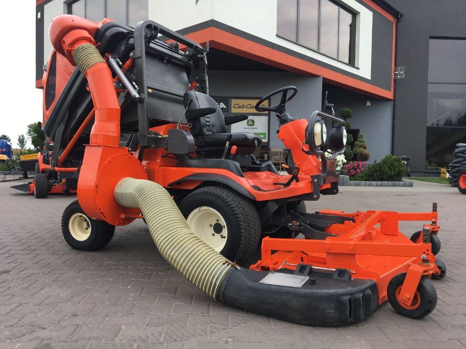 Traktorek kosiarka profesjonalna KUBOTA F3680 diesel 4WD górny wysyp