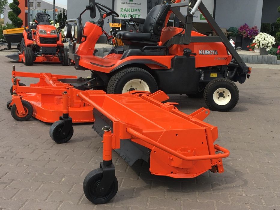 Traktorek kosiarka profesjonalna KUBOTA F3680 diesel 4WD górny wysyp
