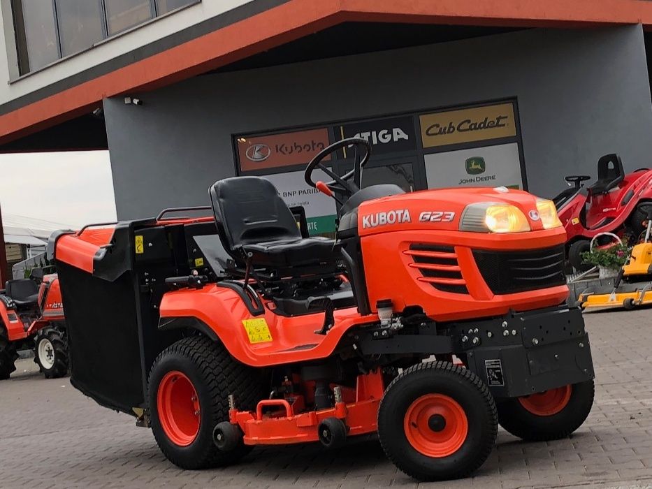 Profesjonalna kosiarka KUBOTA G23LD diesel 23KM z koszem Dolny Wysyp