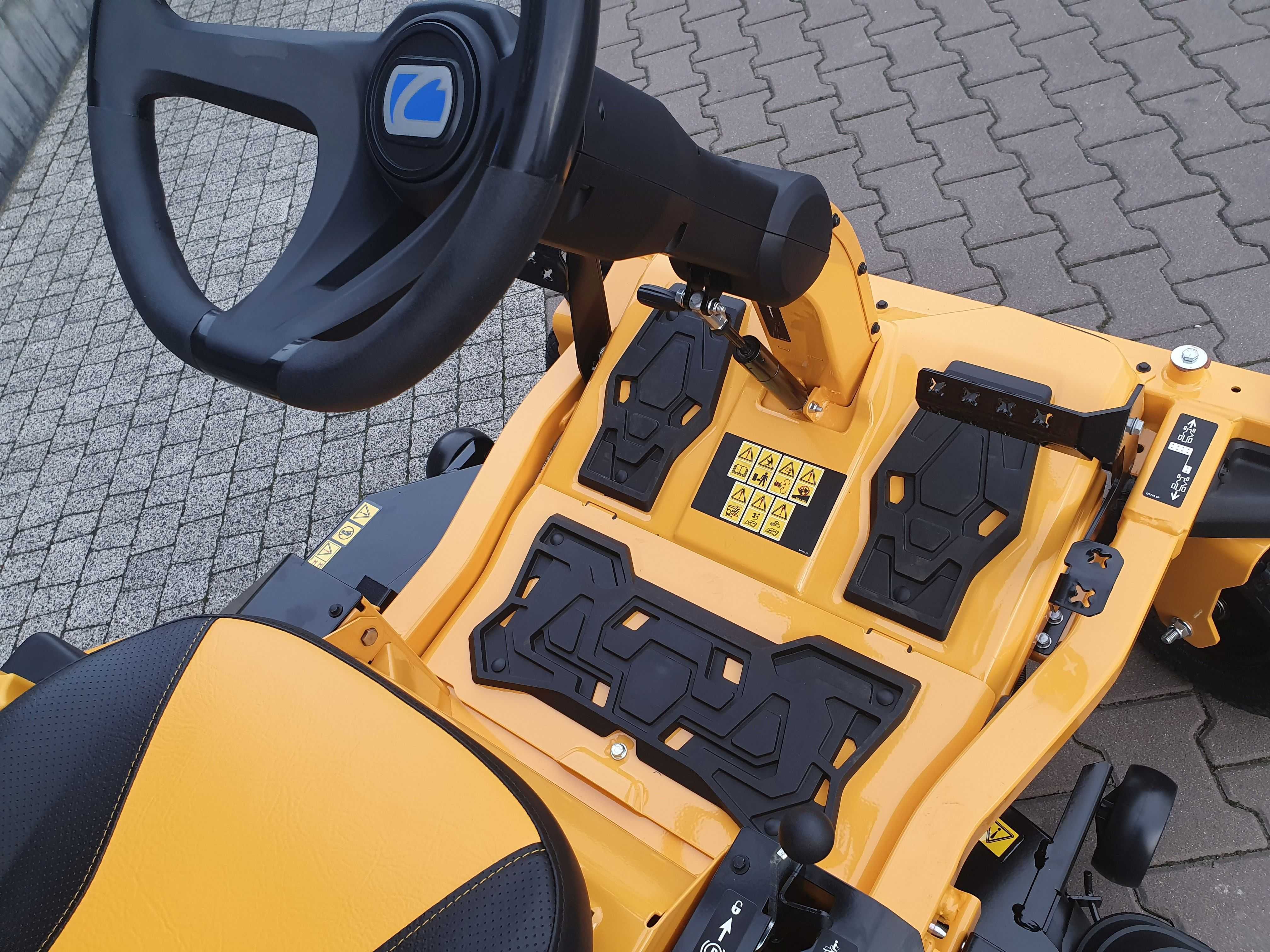 Traktor ogrodowy zerowy promień skrętu +kierownica Kawasaki 23KM 117cm