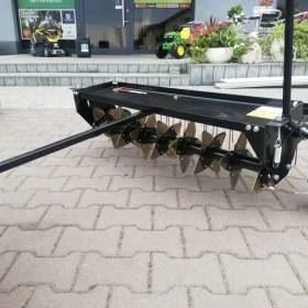 Aerator i wertykulator 2w1 do traktorka ogrodowego napowietrzanie trawnika, usuwanie starej trawy + koła transportowe