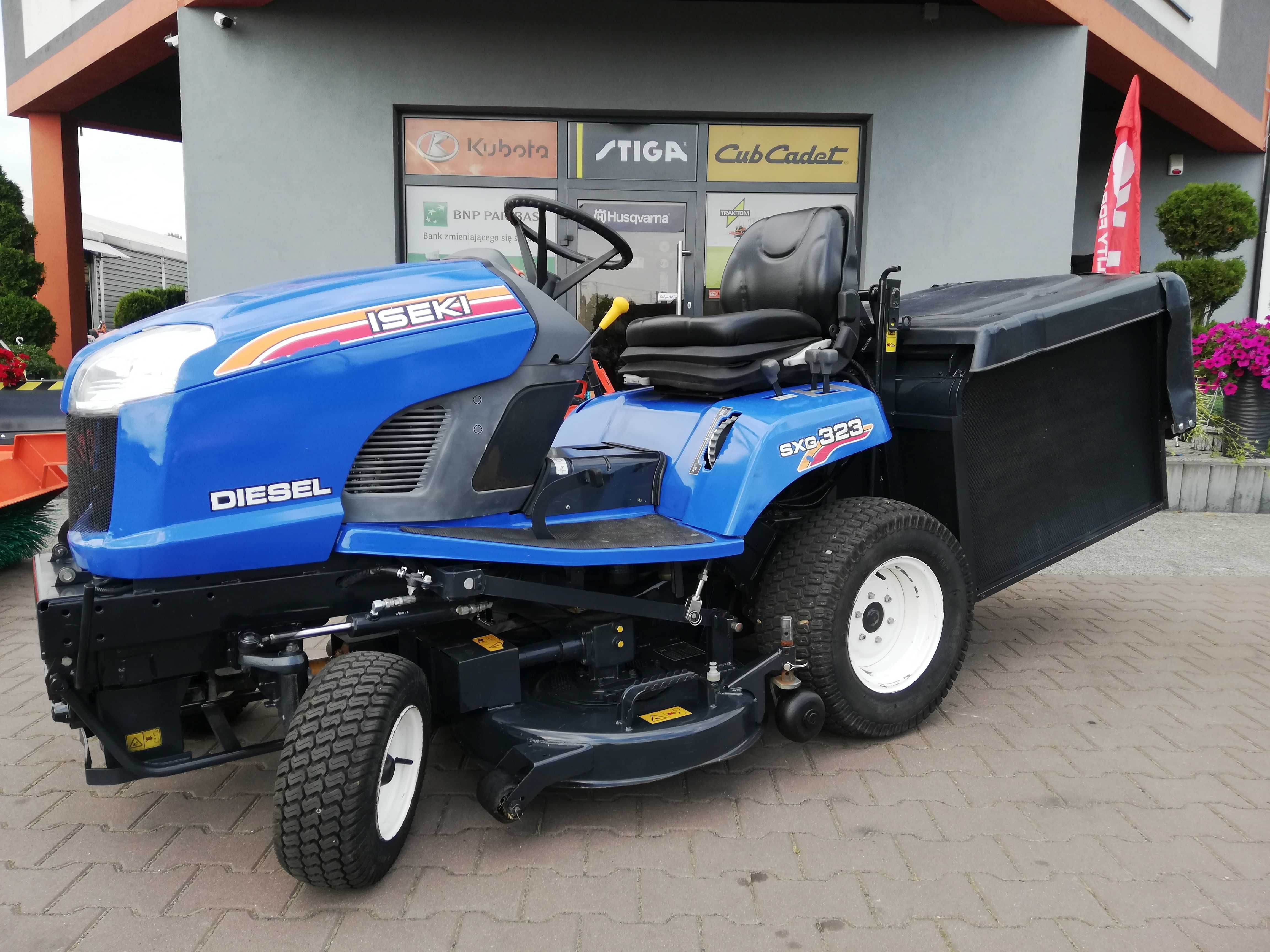Traktor kosiarka diesel 22KM ISEKI SXG323  wspomaganie hydraulika