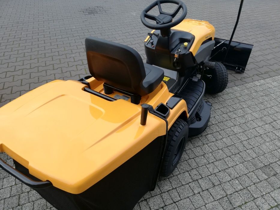 Nowy traktor z pługiem śnieżnym 2 cylindry 20KM Stiga 598 W 98 cm gw.