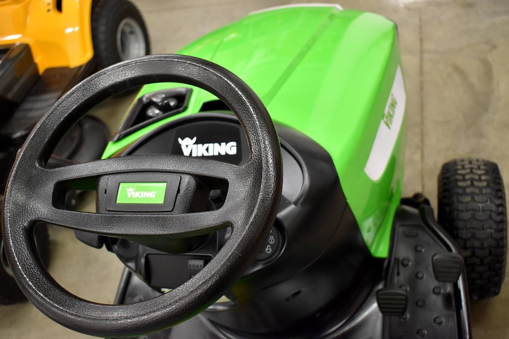 Traktorek kosiarka Viking + pług