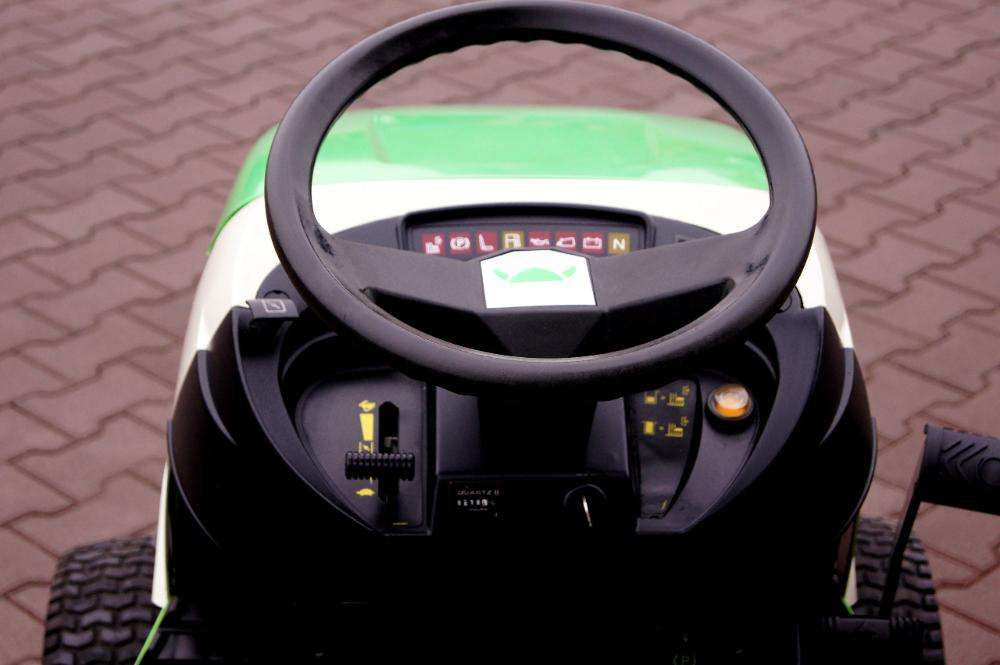 Kosiarka traktorek VIKING MT795 22KM,122CM+PŁUG TRAK-TOM