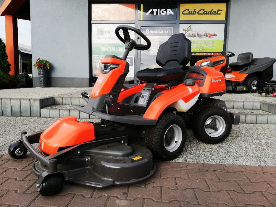 Powystawowy traktor Husqvarna R316TX + pług śnieżny + agregat 112 cm