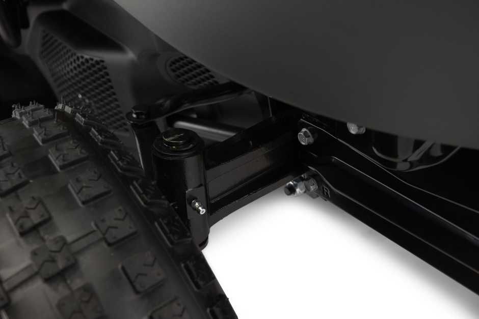 Traktor ogrodowy Tornado 5108 W mocny 2-cylindrowy silnik 19KM