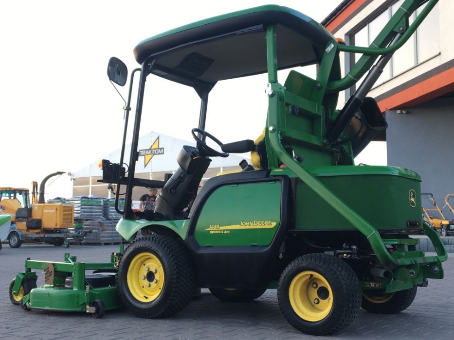 Traktorek kosiarka profesjonalna JOHN DEERE 1445 z kabiną 4WD diesel