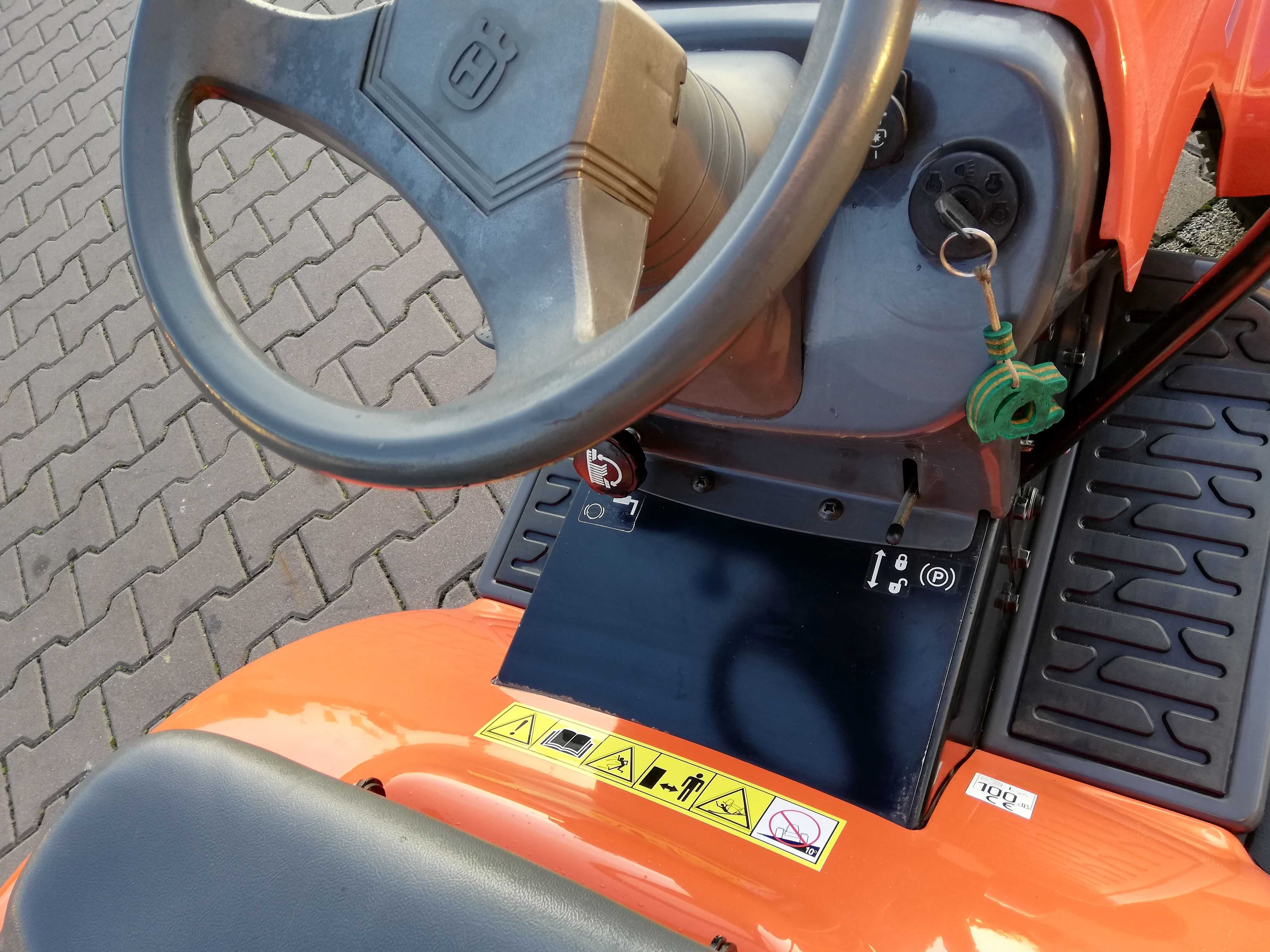 Traktor ogrodowy Husqvarna CTH155 Briggs 15,5KM pompa oleju hydrostat