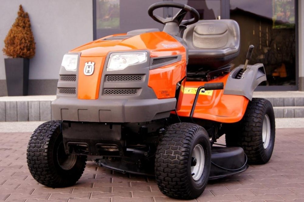 Traktorek ogrodowy Kosiarka Husqvarna LTH 151 Kohler 15 KM