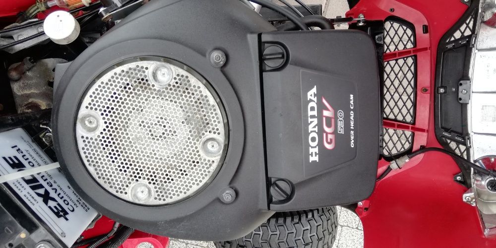 Kosiarka samojezdna traktorek ogrodowy Honda HF2417 2 cylindry mulczer