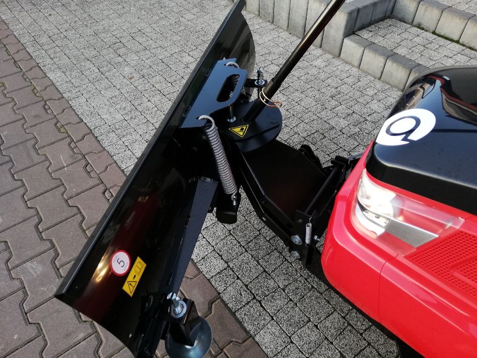 Traktor ogrodowy kosiarka AL-KO T20-105.2 HDV2SD z oryginalnym pługiem