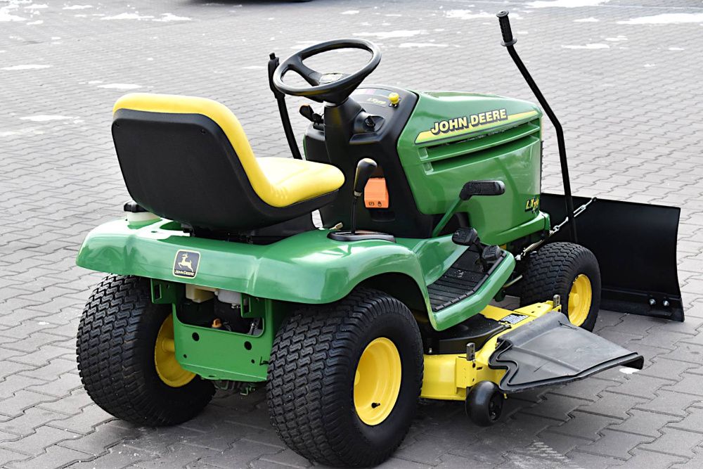 Traktorek kosiarka John Deere LX 279