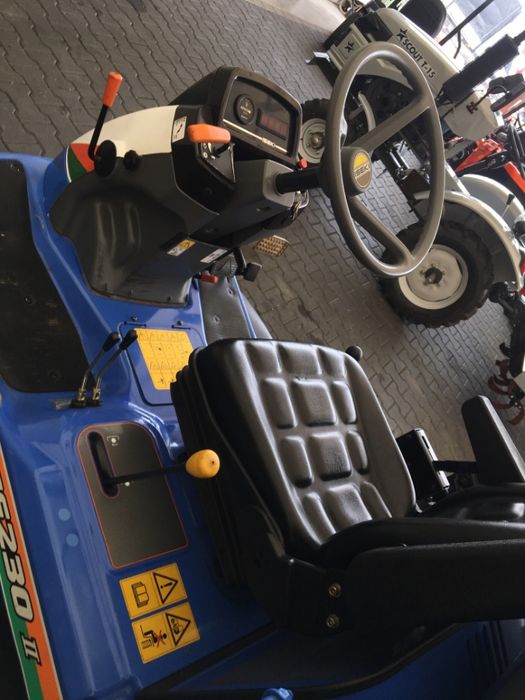 Kosiarka profesjonalna ISEKI SF230II, kosz górny wysyp! Idealny stan!