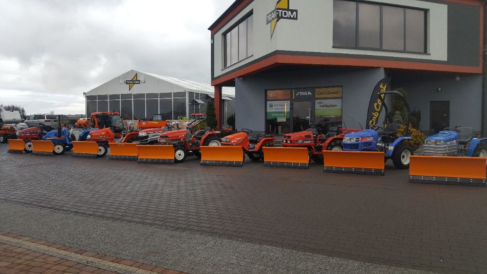 Traktor japoński diesel 4x4 z pługiem śnieżnym 150 cm odśnieżarka