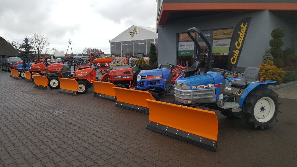 Traktor japoński diesel 4x4 z pługiem śnieżnym 150 cm odśnieżarka