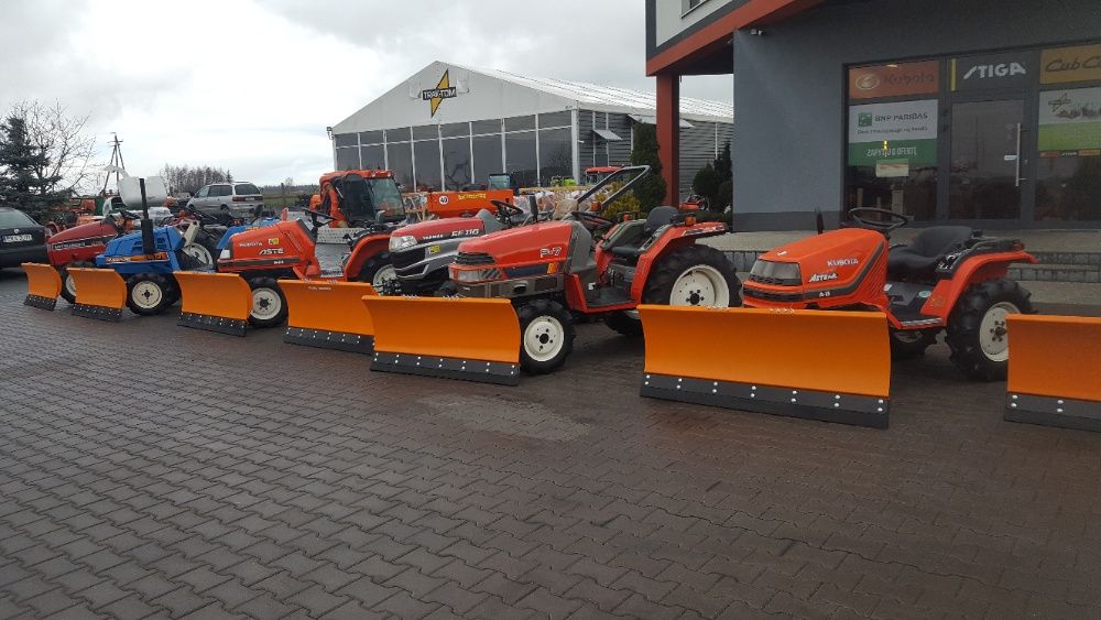 Traktor japoński diesel 4x4 z pługiem śnieżnym 150 cm odśnieżarka