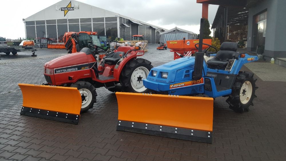 Traktor japoński diesel 4x4 z pługiem śnieżnym 150 cm odśnieżarka