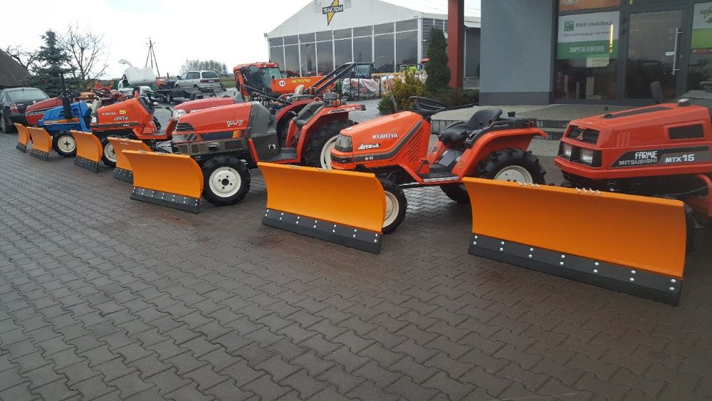 Traktor japoński diesel 4x4 z pługiem śnieżnym 150 cm odśnieżarka