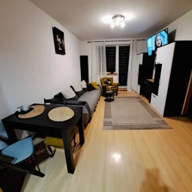 Wynajmę Mieszkanie 2 pokojowe wynajem długoterminowy Warszawa