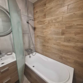 Sprzedam 3-pokojowe mieszkanie z balkonem w Wieliczka