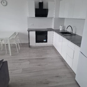 Wynajmę mieszkanie Warka