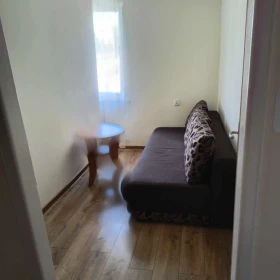 Wynajmę mieszkaniedużą kawalerkę Ostrowiec Świętokrzyski