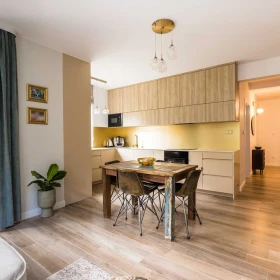 Sprzedam mieszkanie 67 M2 | 3 pokoje | Ogród 120 M2 Grodzisk Mazowiecki