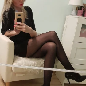 PANI 27 lat SZUKA SPONSORA PANA CHĘTNEGO DO SPOTKAŃ Częstochowa